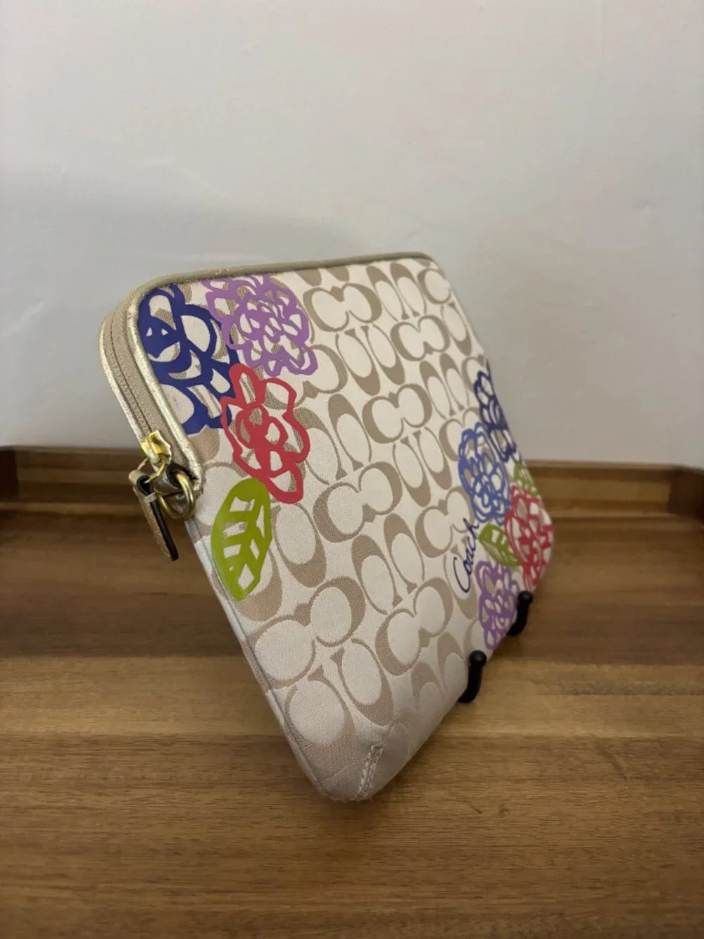 Coach Daisy Khaki Signature Floral Applique Tablet Sleeve